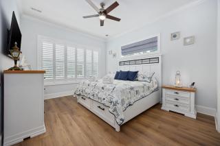 Island Lullaby Heated & Cooled Spa & Arcade - Pawleys Island - 1