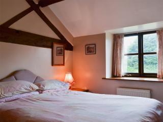 Halford Big Barn - 1