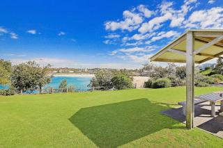 Bondi Heaven Beachfront Apartment - 1