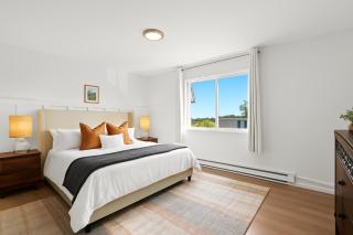 Cozy Upper Flat King Bed in Central Location - 5