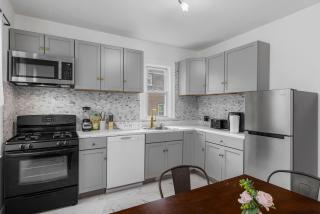 Heart of Niagara Falls Stylish - 7