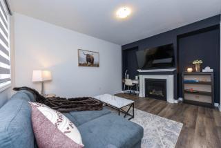 Spacious 4br25ba Retreat W King Beds, Desk, Dt - Milton - 2