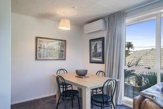 The Beach Base - Paraparaumu Holiday Home - Paraparaumu Beach - 4