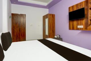 Hotel O Adinath Guest House - Bahādrābād - 3