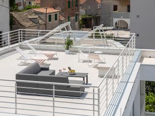 Spectacular Trogir Villa 4 Bedrooms Villa Trogir Sunrise Breath-Taking - 4