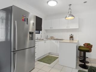 Classy Modern self contained Studio- Private & Peaceful - Wellington Point - 1