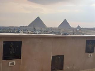 RAFiF PYRAMiDS APARTMENTS & HOTEL all apartments pyramids view - El Cairo - 4