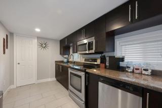 Cozy Mid-Century Apartment Steps From Restaurants #DCottage - Washington - 7
