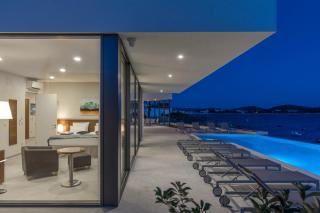 Attractive Rogoznica Villa 5 Bedrooms Villa Precious Amazing Sea Views Private Infinity Pool - Rogoznica - 2
