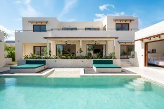 Rumah Tiha by Alfred in Bali - 1