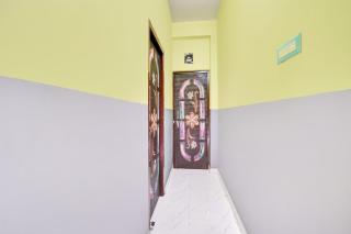 Hotel O Raunak Food Plaza Family Restaurant & Rooms - - 6