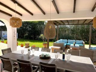 Splendid Carvoeiro Villa 6 Bedrooms Casa Sacha Marias Short Drive To Centre Great Pool Area - Carvoeiro - 6