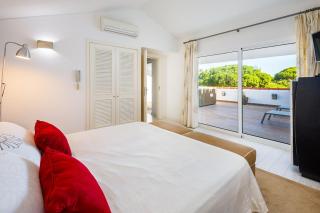 Charming Vale Do Lobo Villa 4 Bedrooms Villa Quadradinhos 22 Private Pool Close To Amenities Algarve - 1