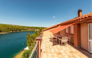 Amazing Apartment In Krusevo With House Sea View - Kruševo - 0