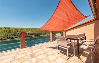 Amazing Apartment In Krusevo With House Sea View - 4