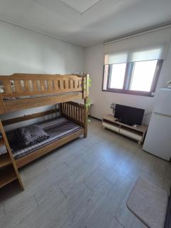 Yolo House - Incheon - 1