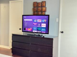Comfy Haus at West Oaks - Houston - 3