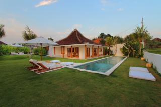 Love Is Simple Bali - Canggu - 9