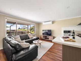 Eagle Bay Beach House - 300m to the beach! - Dunsborough - 8