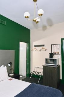 The Stirling Arms Hotel - 1