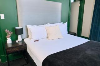 The Stirling Arms Hotel - Perth - 3
