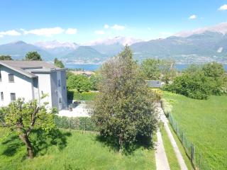 Casa Polly - Bilocale con Veranda e Vista Lago a Colico - 6