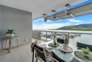 Belle Escapes 14 Harbour Lights with tranquil ocean views - Cairns - 7