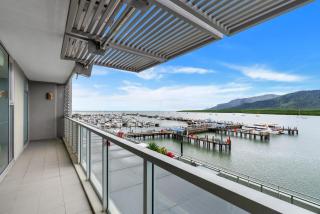 Belle Escapes 14 Harbour Lights with tranquil ocean views - Cairns - 4