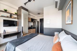 OF0 - Novo Bhaus VN Oscar Freire - Ao lado do Metrô - Vista Jardins Incrível - 17o andar - Silencioso - Estacionamento Pago no Prédio - - 3