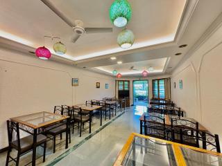 HoneyBee Resort Lonavala - Lonavala - 3