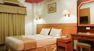 Puri Mega Hotel - 1
