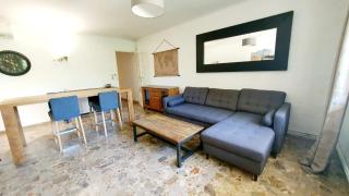 Bas de villa T3 avec piscine - 7