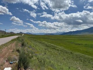 Hidden Valley Guesthouse - Toguz-Bulak - 8