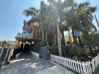 Aakritii Hotels - Gurgaon - 0