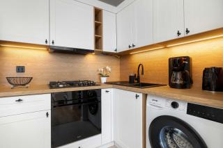 High Apartment with a View of the Old Town by Noclegi Renters - Cracovia - 7