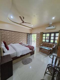 Tuskers Den Forest Resort - Lataguri - 5