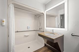 Comfort Suites Columbia at Harbison - 1