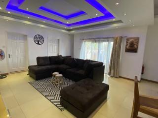 Private Villa in Grand Bay - 1