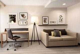 Country Inn & Suites by Radisson, Chippewa Falls, WI - 2