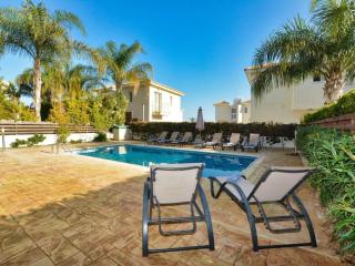 Villa Protaras Paralia, Spacious 4Bdr Central Protaras Villa, Close To Fig Tree Bay Beach - Protaras - 8