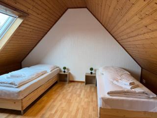 T&K Apartments - Nettetal - 3 Zimmer Wohnung - Privatparkplatz - 6 km bis Venlo - 3