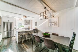 Fox Hill - Relax in the lap of luxury with modern comforts and peaceful views - Marblehill - 7