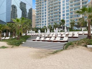 Stylish 1BR Apartment in JBR with Beach Access & Dubai Marina Views - 7