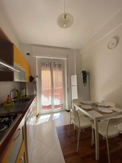 La casa di Samu - intero appartamento 2 camere più servizi - Genua - 7