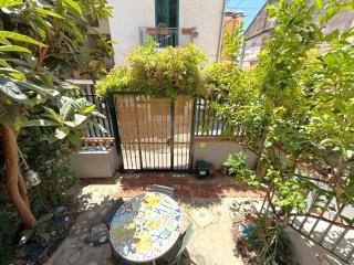 Historical Center with Garden "The Beach and The Cliff" 4 - 4