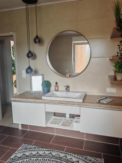 Privates Zimmer mit eigenem Bad in Hochdorf-Assenheim - 4