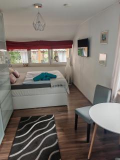 Privates Zimmer mit eigenem Bad in Hochdorf-Assenheim - 0