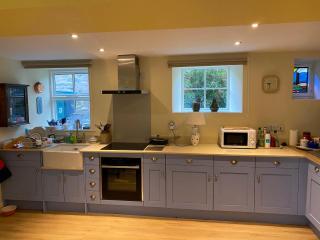 Belle Vue House-Ukc4502 - Eggleston - 2