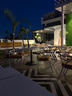 The White Roots Hotel - Kota - 0