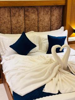 Hotel Isra Comfort Inn - 8